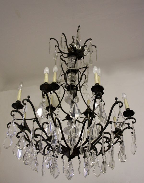 Lampadario dodici luci