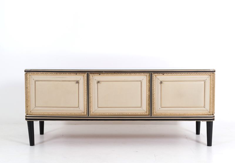 Credenza