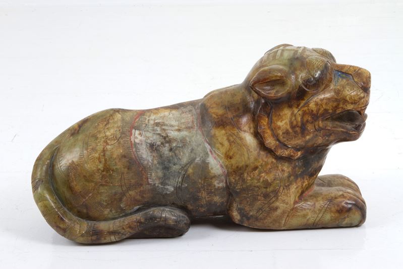 Scultura in giada "CANE DI FO"