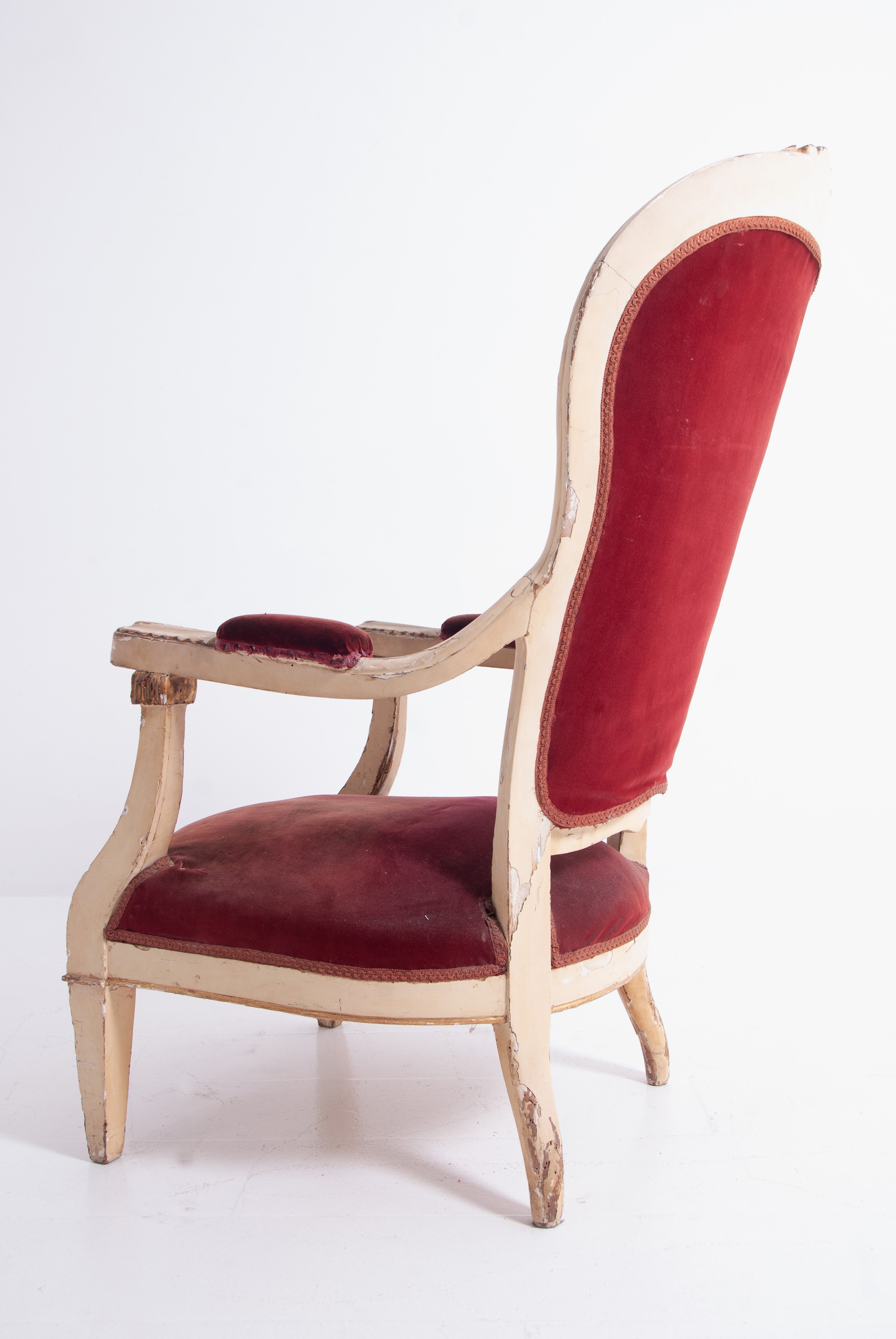 Poltrona in legno laccato