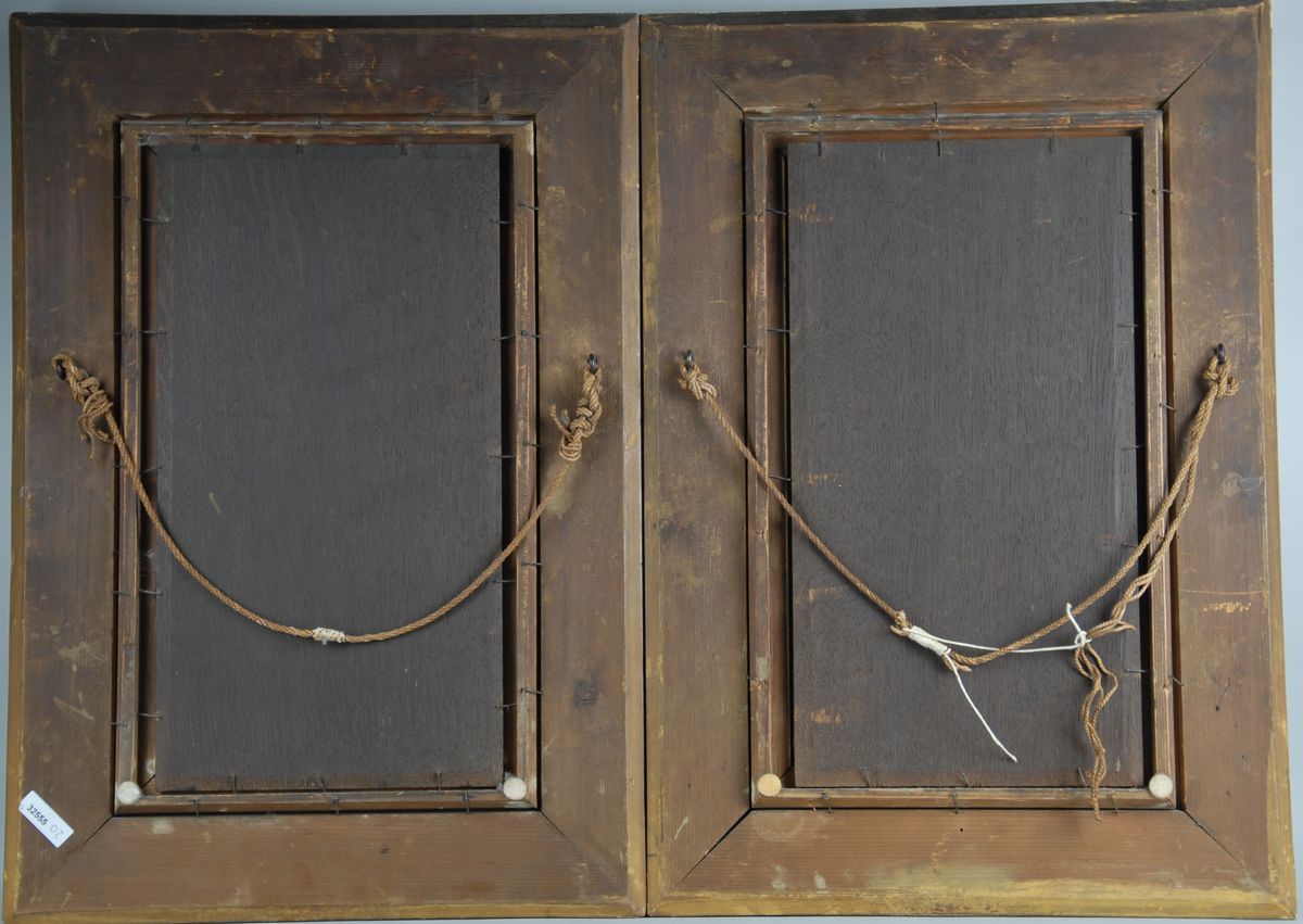 Coppia di Dipinti Olio su Tavola Raff. ''armigeri''. XIX Secolo. in Cornice Dor...