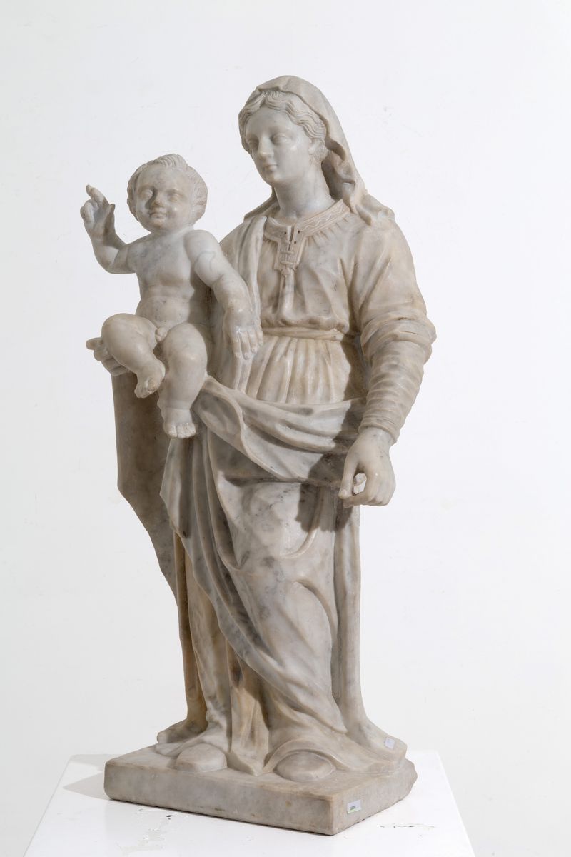 Scultura in Marmo Bianco Statuario di Carrara