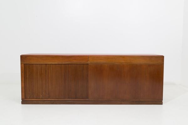 ANGELO MANGIAROTTI - Credenza da centro in noce
