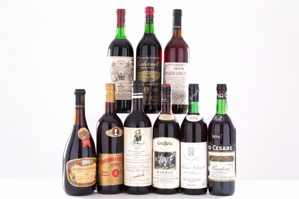 Selezione di rossi (9 bt). 
- Barbaresco La Morra 1976 (1 bt)
- CirÊ Caparra ...  - Auction MILANO DECOR - Antiques, Wine and Spirits Auction - Viscontea Casa d'Aste