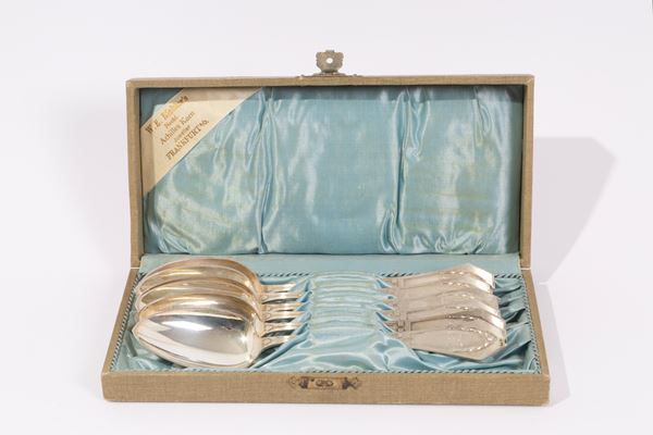 Six spoons in 800 silver