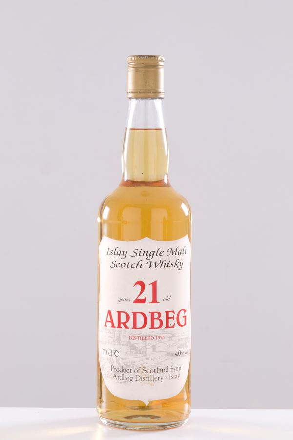 Ardbeg Islay Single Malt Scotch Whisky 21 years old, distillato nel 1974, imbot...