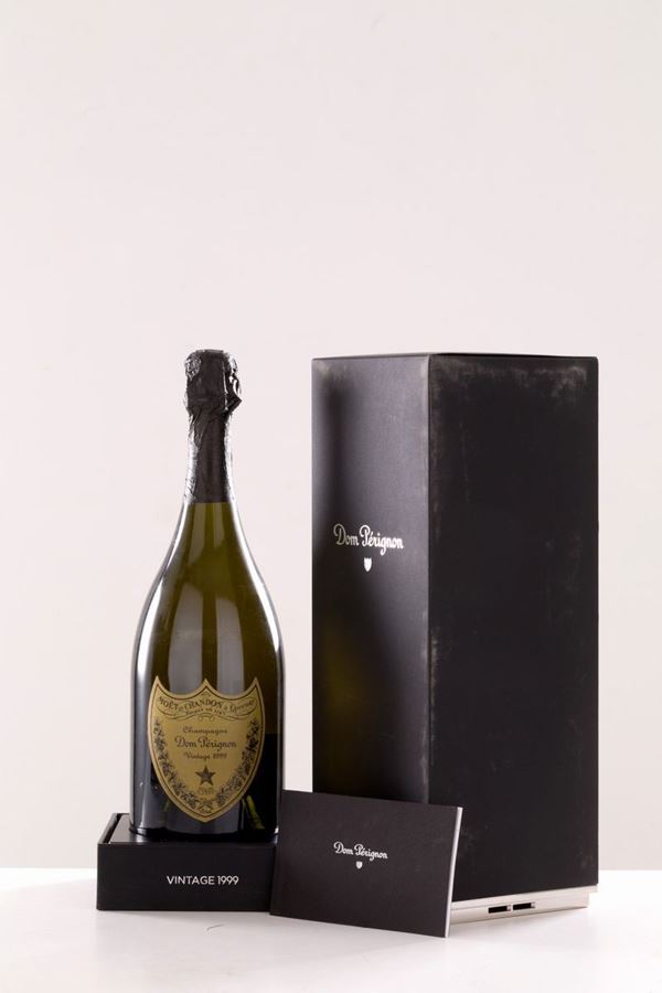 Champagne Dom PÅrignon Vintage 1999, Moet et Chandon (1 bt). In cofanetto origi...