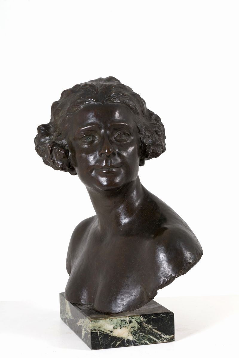 Giorgio Rossi (san Piero a Sieve, 1892 - 1963). Scultura in Bronzo Raff. ''busto di Donna''