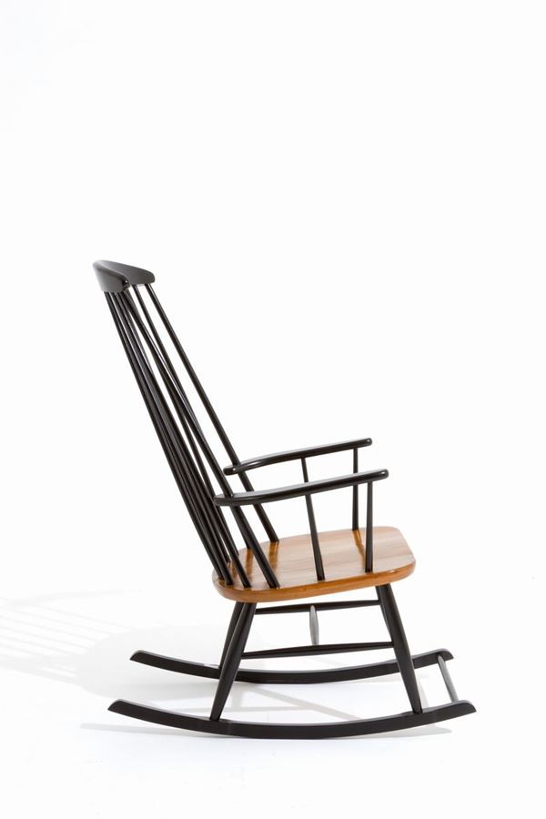 ILMARI TAPIOVAARA Rocking chair in wood Auction DESIGN