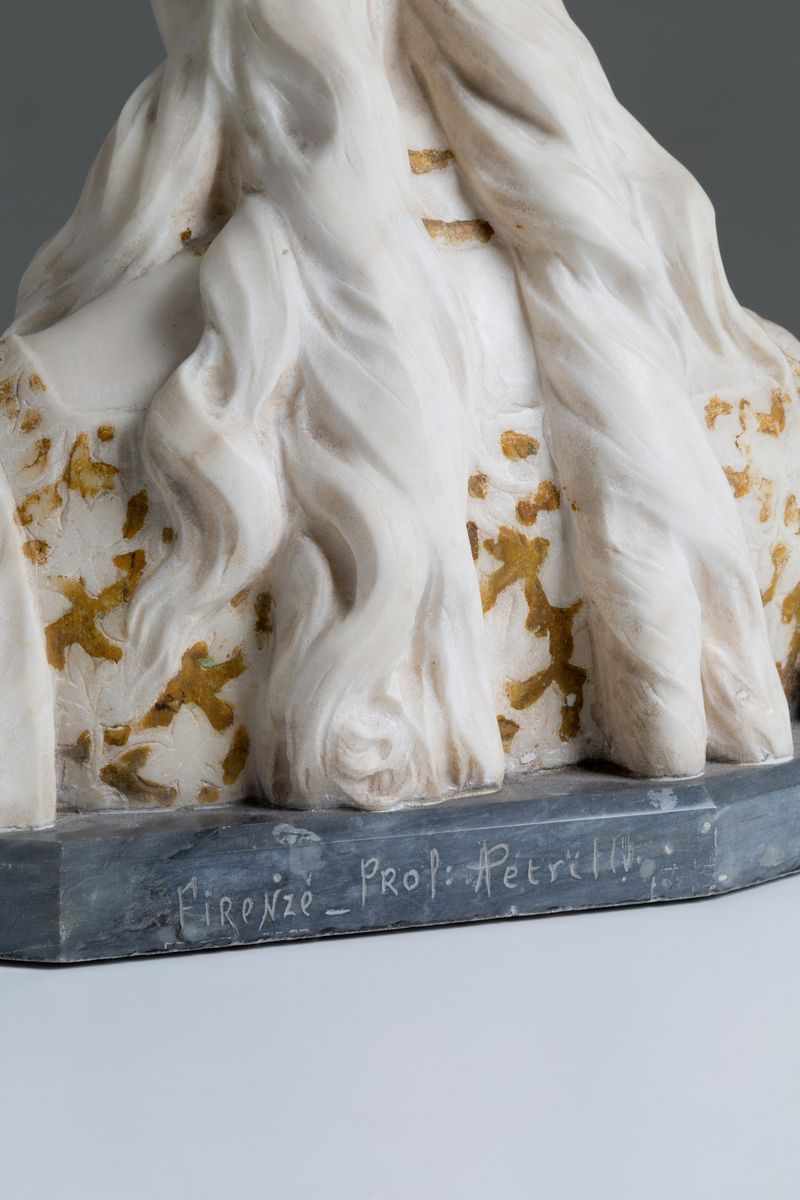 Aristide Petrilli (tivoli, 1868 - Firenze 1930?). Scultura in Marmo Bianco di Carrara