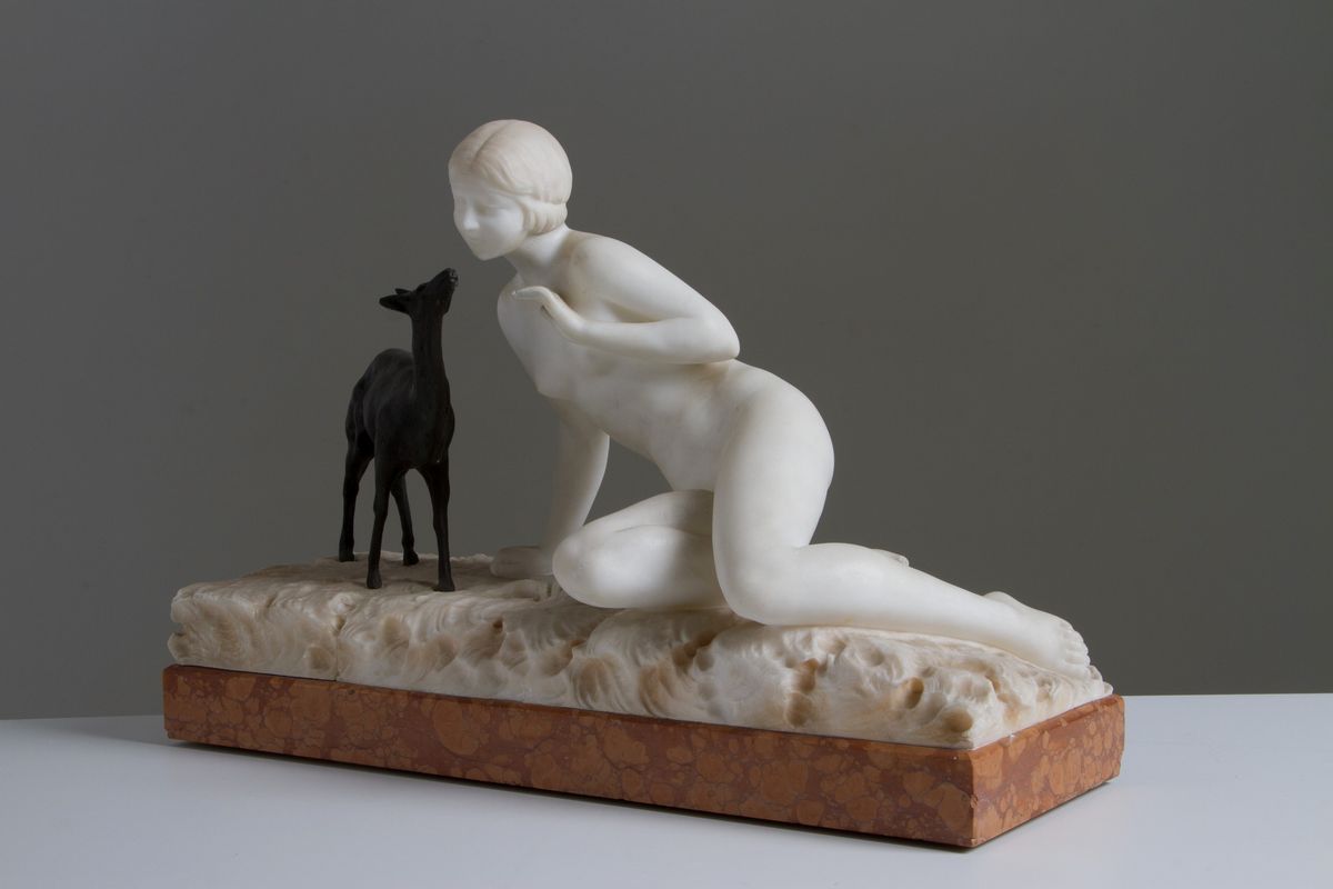 Umberto Stiaccini (XIX-XX Secolo). Scultura in Alabastro e Bronzo Brunito