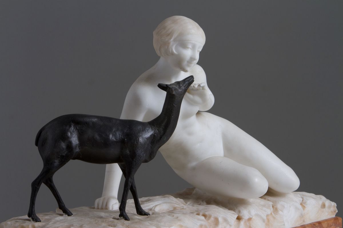 Umberto Stiaccini (XIX-XX Secolo). Scultura in Alabastro e Bronzo Brunito