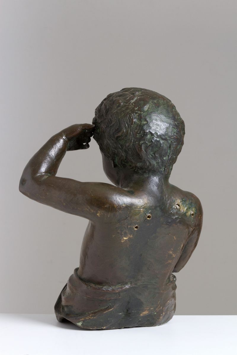 Scultura in Bronzo Patinato Raff. ''putto Seduto''. XIX Secolo....