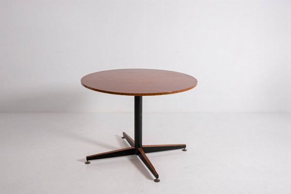 Round iron table with wooden top
