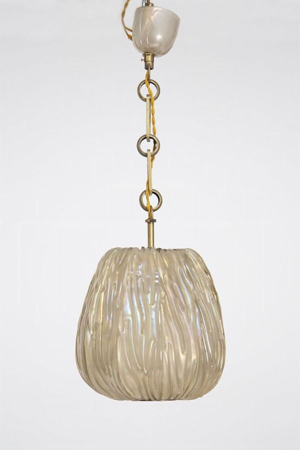 Lampadario in vetro iridescente. Produzione VENINI