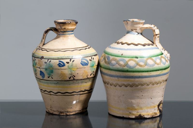 Coppia di Fiasche in Ceramica