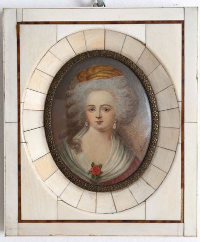 Miniatura su Avorio Raff. ''ritratto di Gentildonna''. Firmata Laurent sulla De...