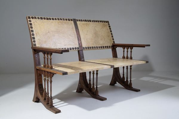 CARLO BUGATTI - Divano in legno intarsiato. Notificato