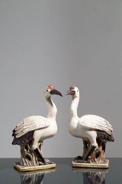 Due Sculture in Ceramica Raff. ''uccelli Tropicali''