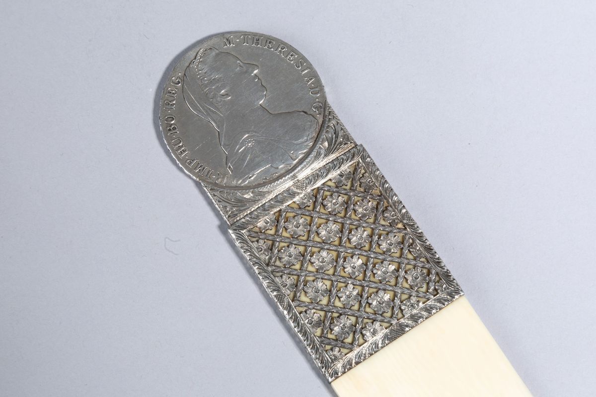Undici orologi da tasca in argento. XIX secolo. Misure varie. ...
