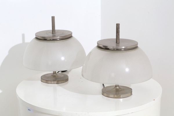 SERGIO MAZZA - SERGIO MAZZA (Milano, 1931). Coppia di lampade in metallo nichelato e vetro. An...