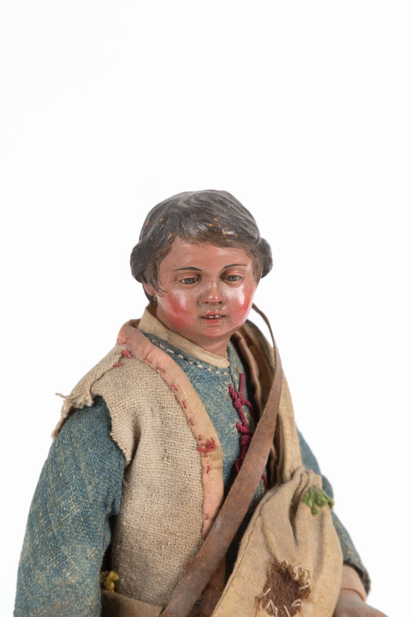 Contadino con Cesto di Mele in Terracotta, Legno, Paglia e Vestiti Originali. N...