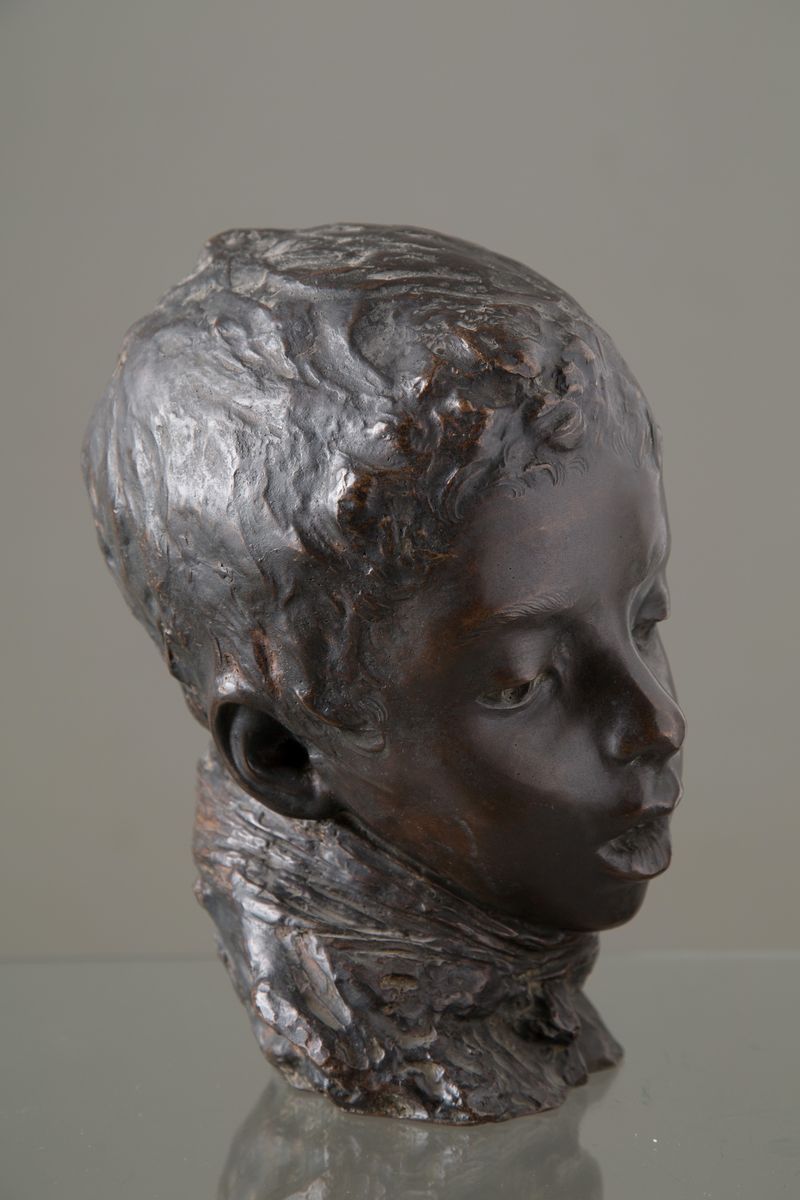 Vincenzo Gemito (napoli, 1852-1929). Scultura in Bronzo Raff. ''testa di Bambino''