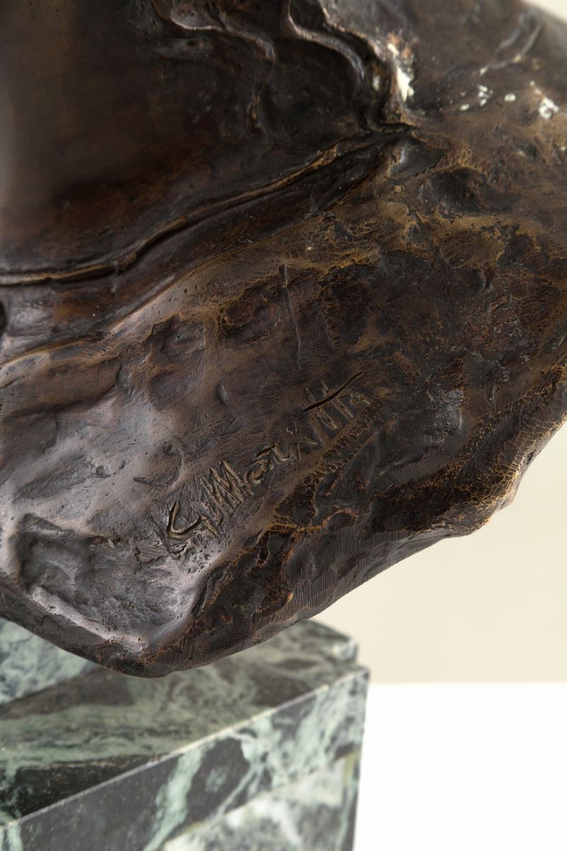 Giacomo Moretti (spalato, 1843). Scultura in Bronzo Raff. ''busto di Giovincella''