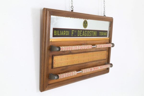 Segnapunti da biliardo in legno, acciaio, rame e specchio. Produzione F.LLI DE ...