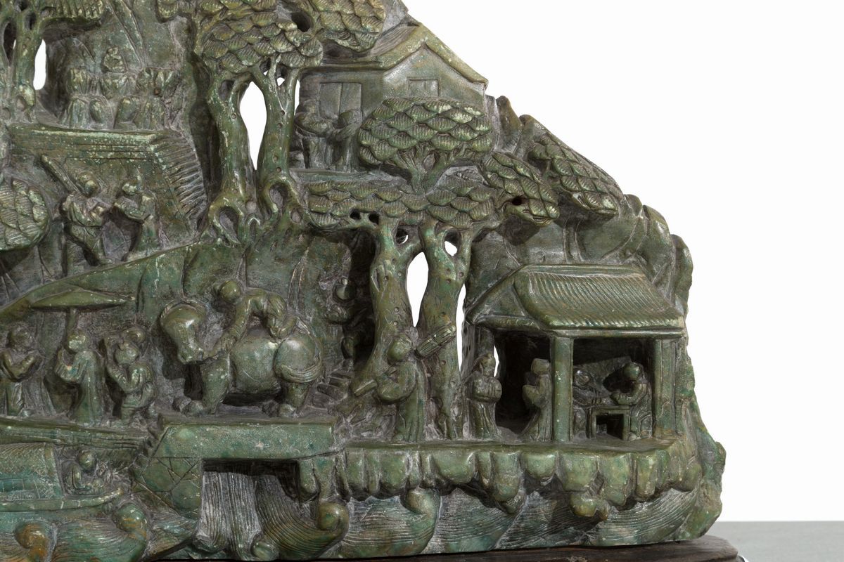 Scultura in Pietra Saponaria nei Toni del Verde Raff. ''scena di Vita Orientale...