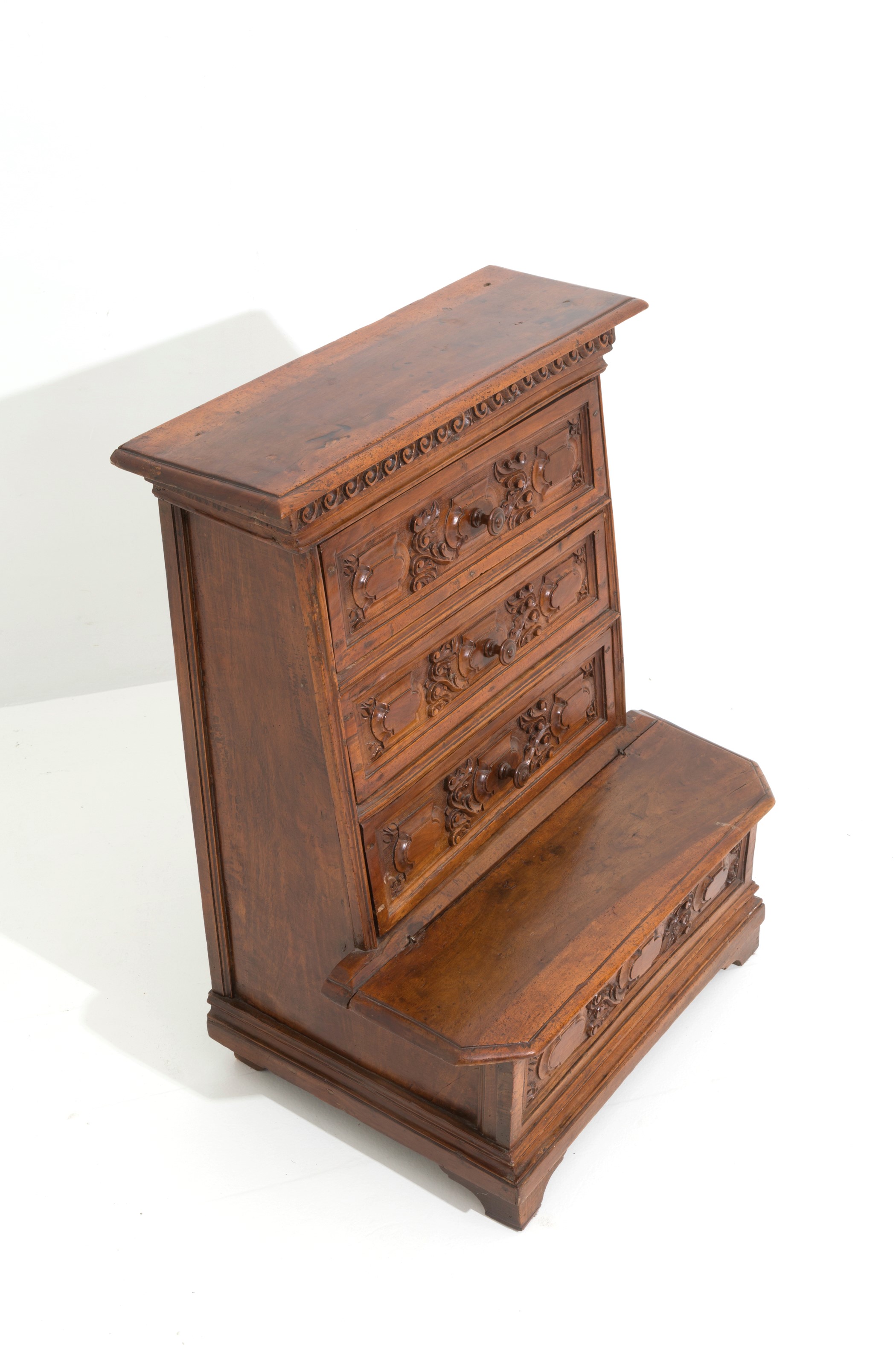 Inginocchiatoio in legno