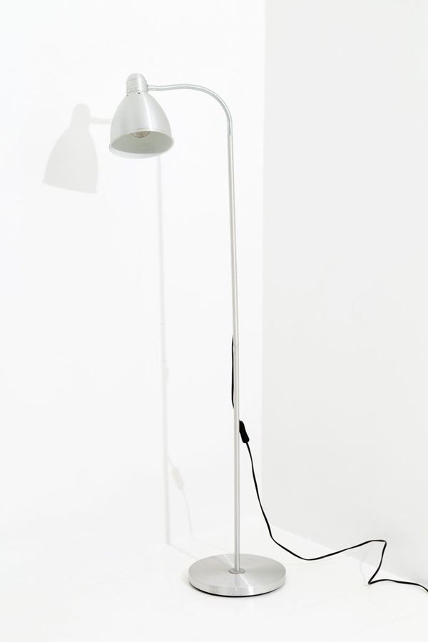 Lampada da terra snodata in alluminio. Anni '70....