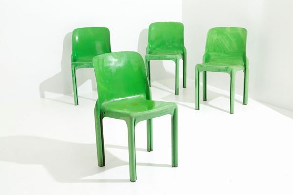 VICO MAGISTRETTI - VICO MAGISTRETTI (Milano, 1920-2006). Quattro sedie Selene in materiale plastic...