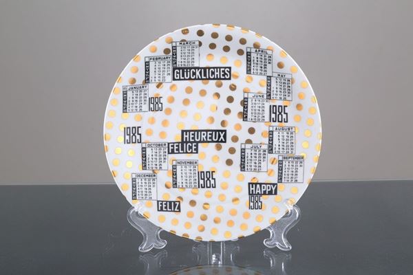 PIERO FORNASETTI - Piatto in porcellana