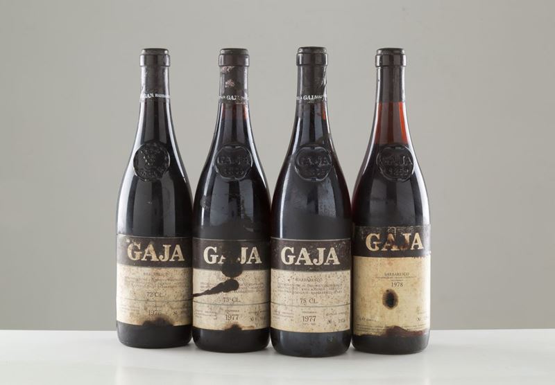 Barbaresco Gaja (4 bt di cui 1 del 1975, 2 del 1977 e 1 del 1978). ...