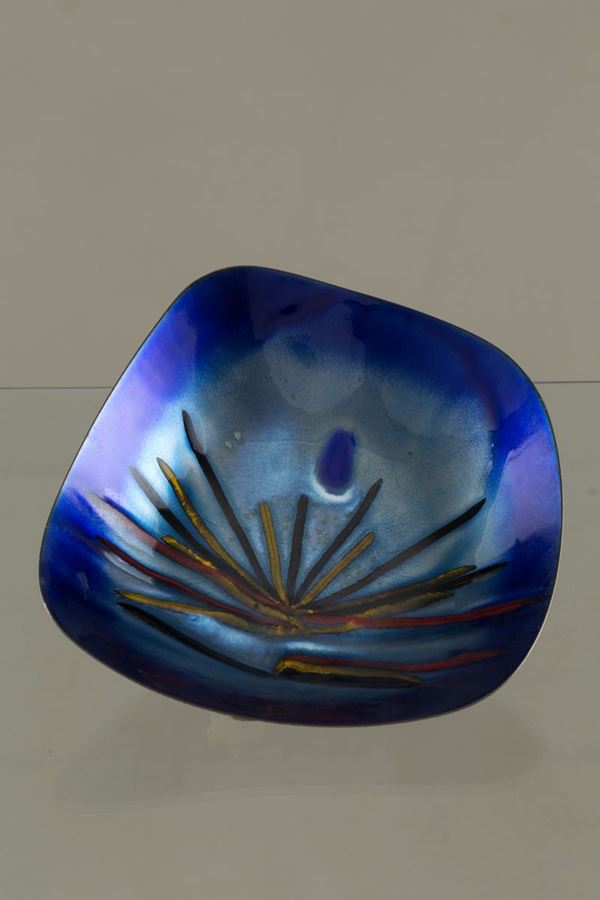 Centrotavola in rame smaltato in vari colori. Manifattura LAURANA RAME D'ARTE, ...