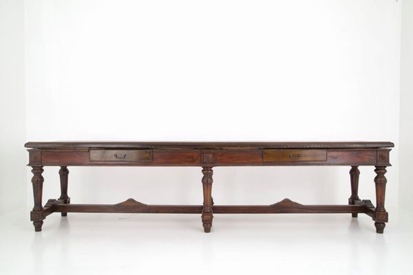 Large table