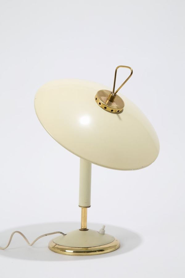 Table lamp