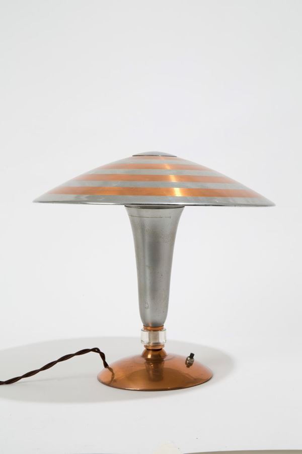 Table lamp