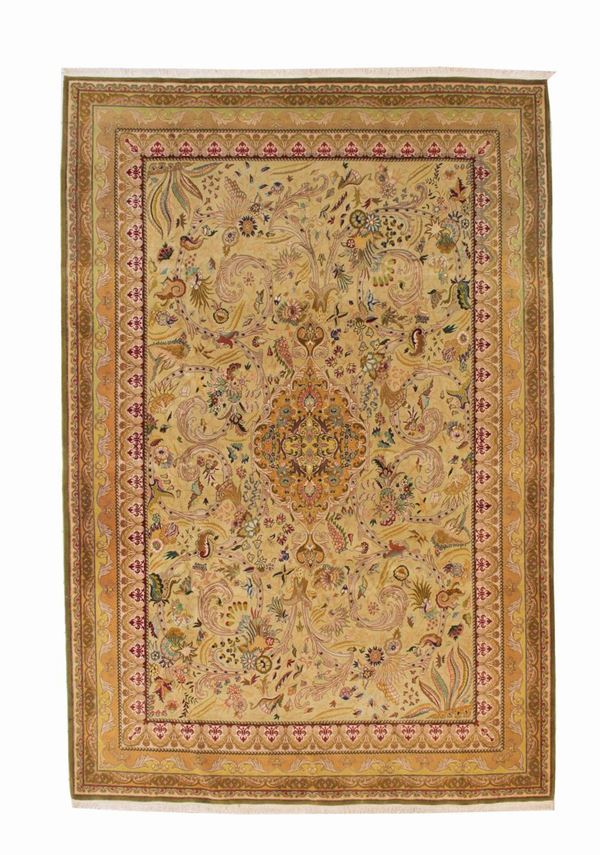 Tappeto Tabriz 50 raj in lana con decori in seta