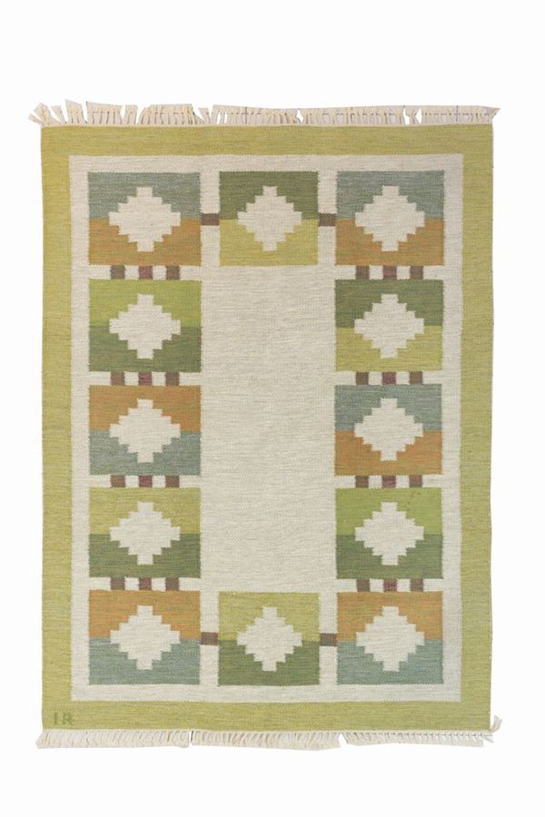 * Kilim in lana firmato IR in basso a sinistra