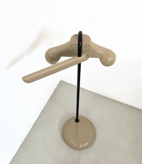 GIORGIO DE FERRARI,PAOLO MACCARRONE - Valet stand. RERUM for STILNOVO