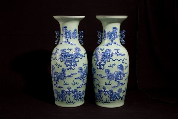 Pair of vases