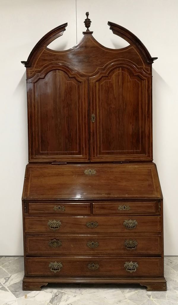 Double body folding cabinet