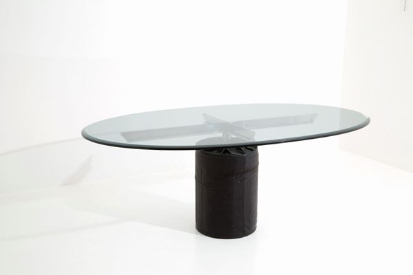 Oval table