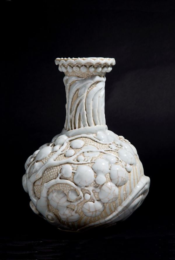White vase