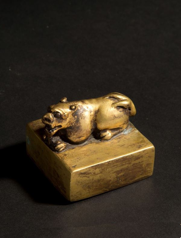 Bronze seal