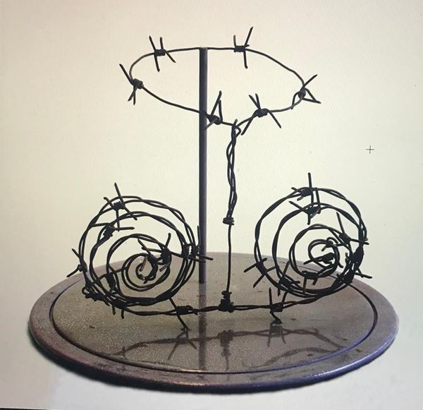 GIOVANNA MALACARNE - Scultura in ferro spinato "TOP"