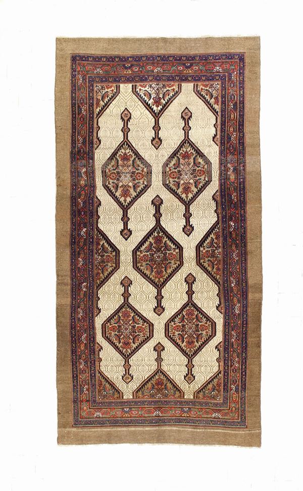 Hamedan carpet