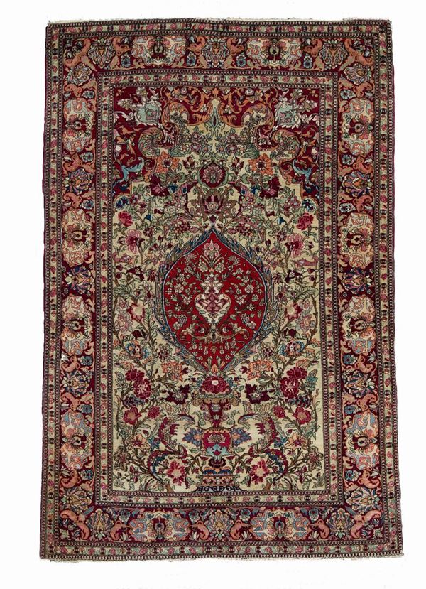 * Isfahan carpet